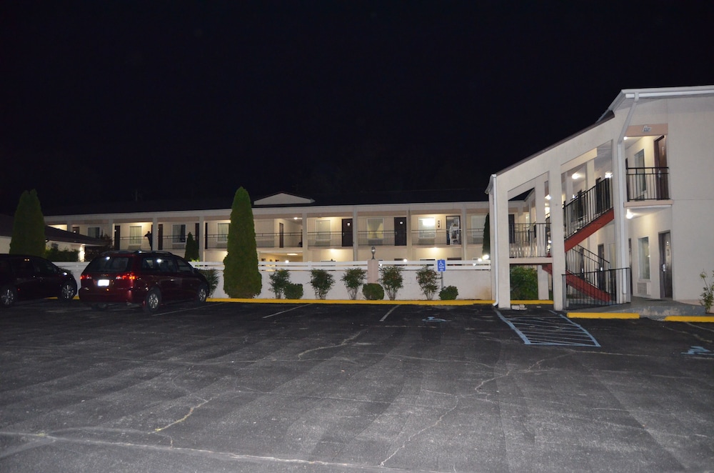 Travel Inn Kingsport - photo 36