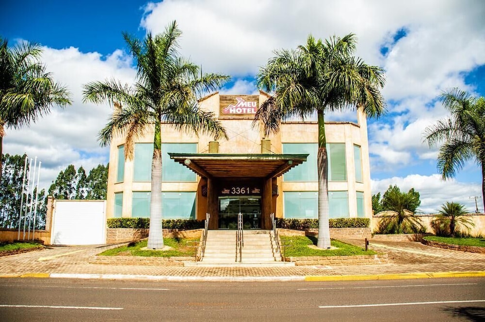 Meu Hotel Garça — hotel in Garca