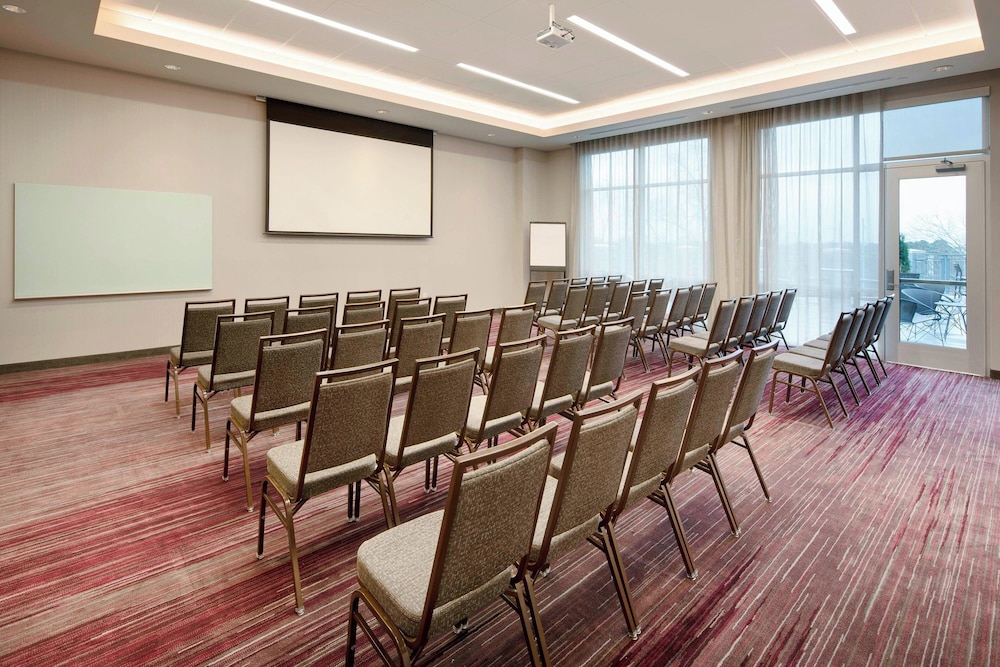 Courtyard by Marriott Atlanta Vinings Galleria - photo 51