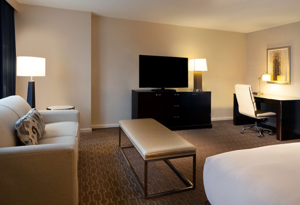 Hilton Alexandria Old Town - photo 25
