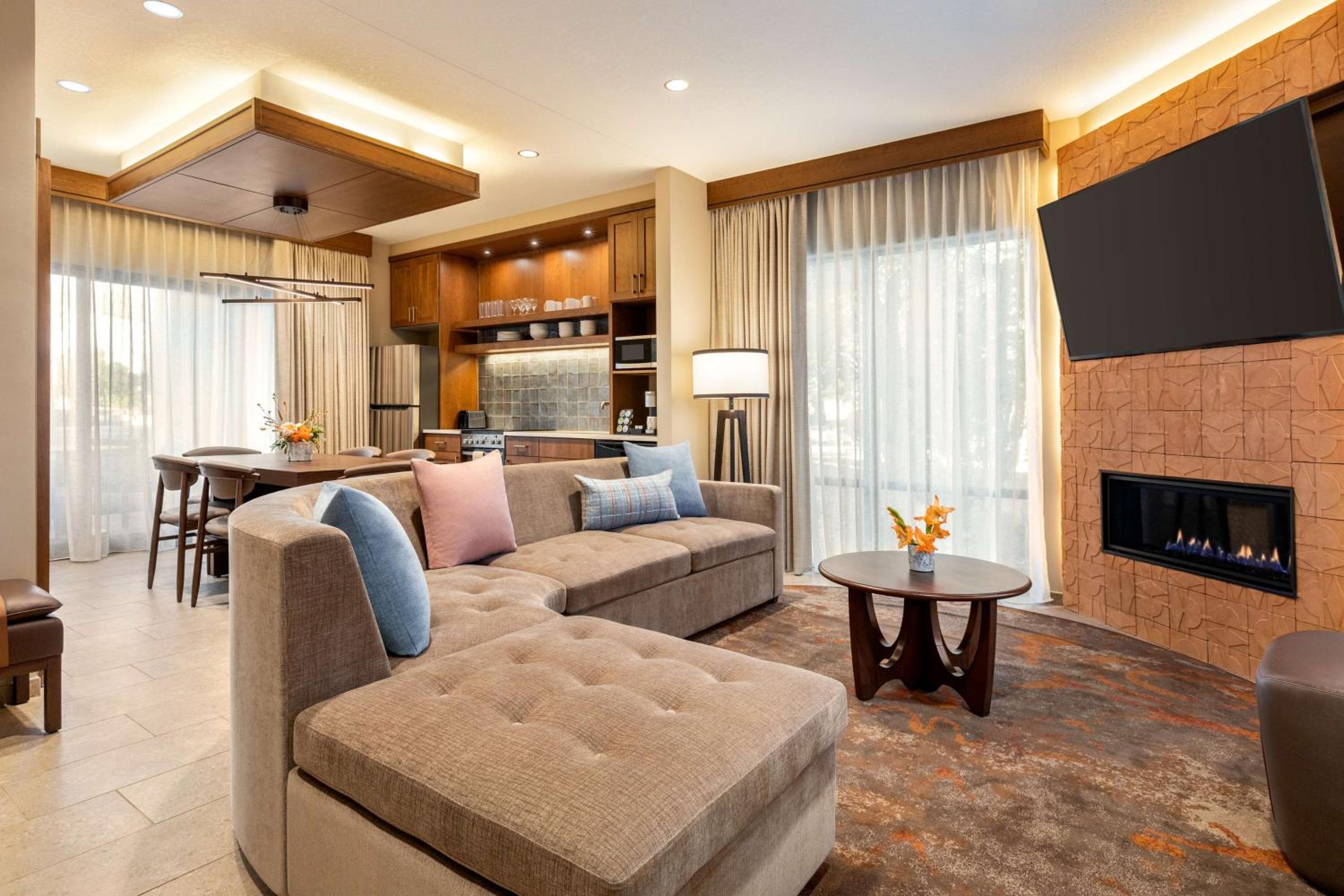 Casitas at the Hoodoo Moab Curio Collection by Hilton - photo 8