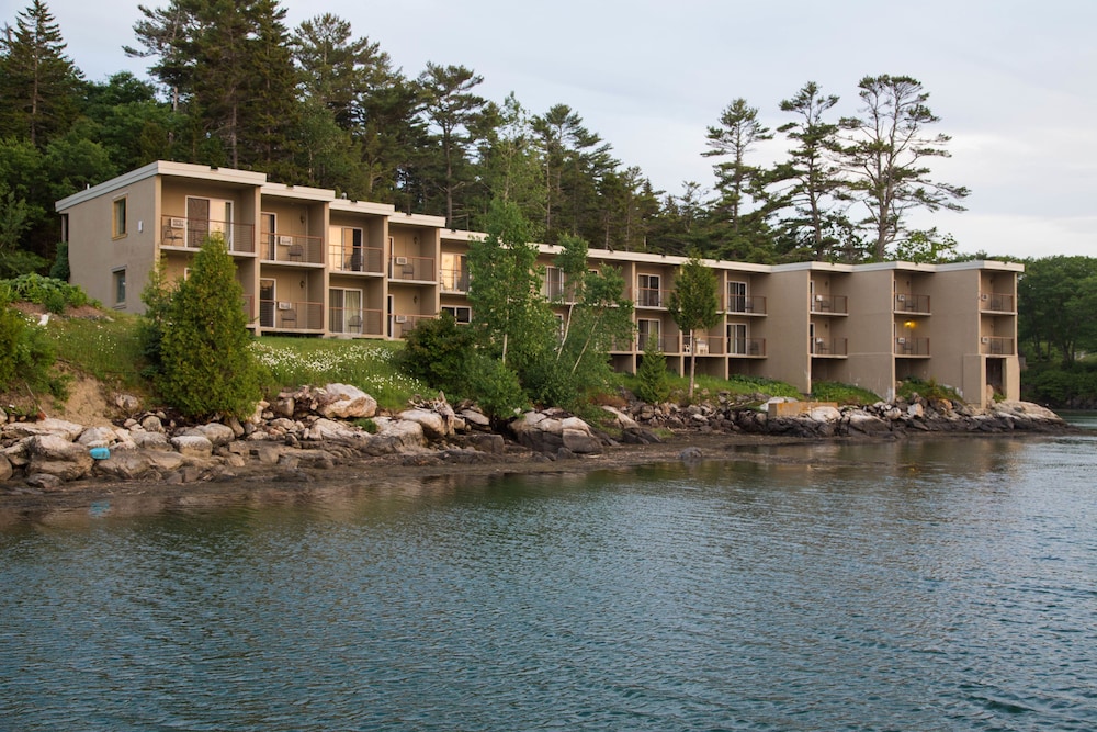 Ocean Gate Inn - photo 99