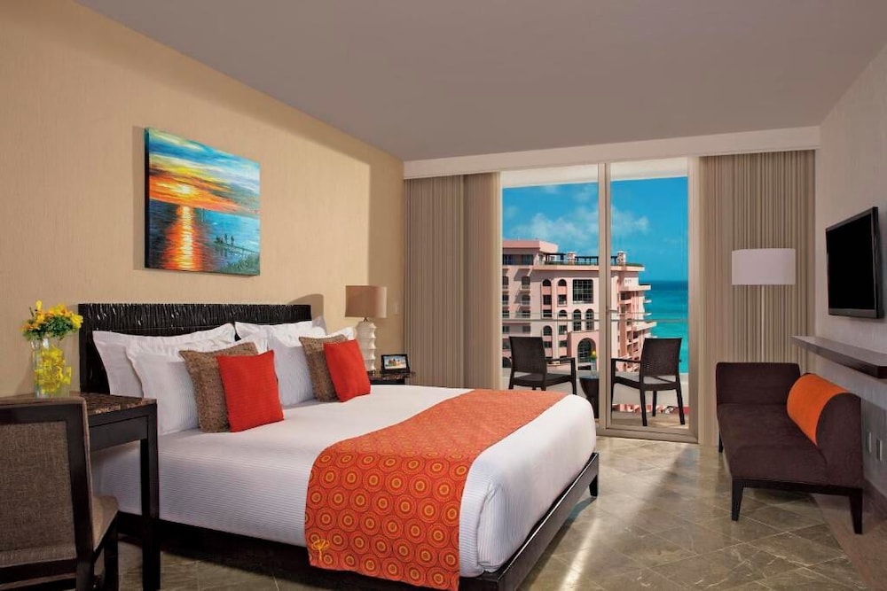 Krystal Grand Cancun All Inclusive