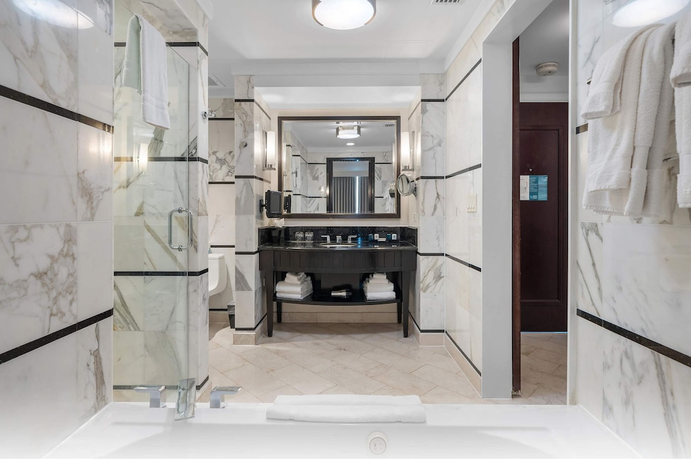 Fontainebleau Miami Beach Private Luxury Suites - photo 384