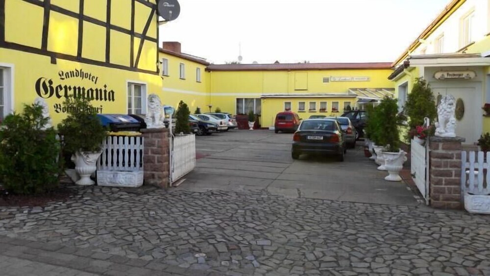 Landhotel Magdeburg — hotel in Magdeburg