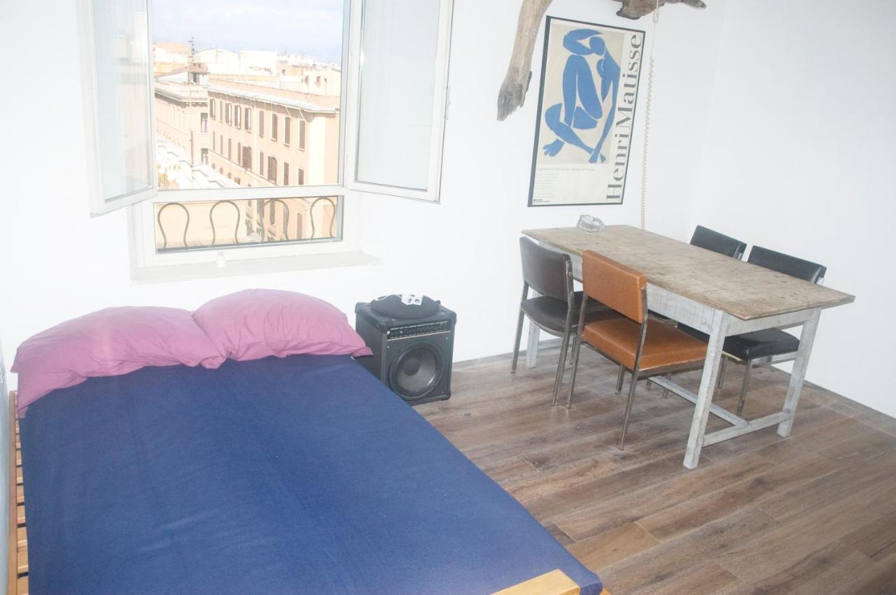 Beachbar Apartment In Rome — 4-Star Luxury Hotel in Rome, Italy
