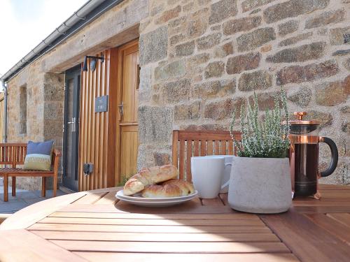 The Stable Boskensoe Barns — 5-Star Luxury Hotel in Camborne, United Kingdom