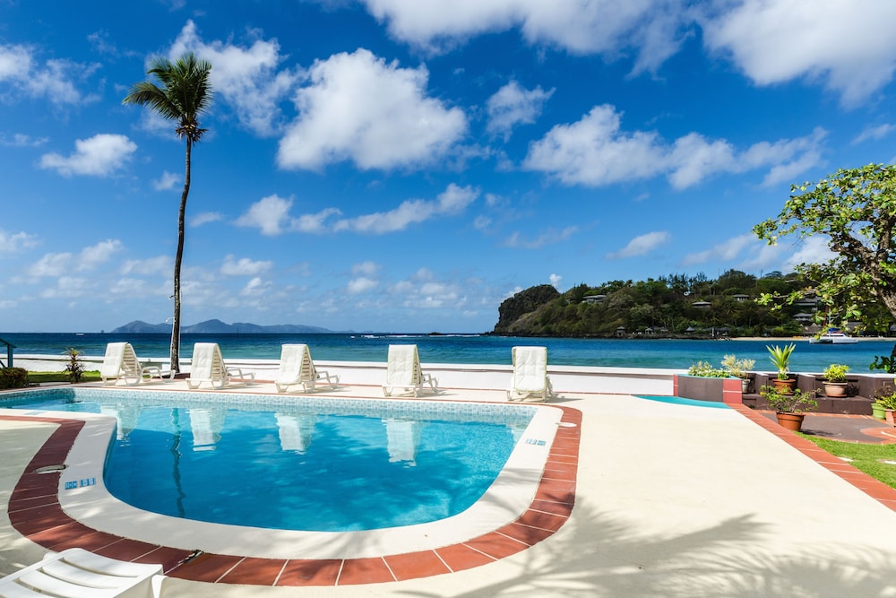 Mariners Hotel — hotel in Kingstown