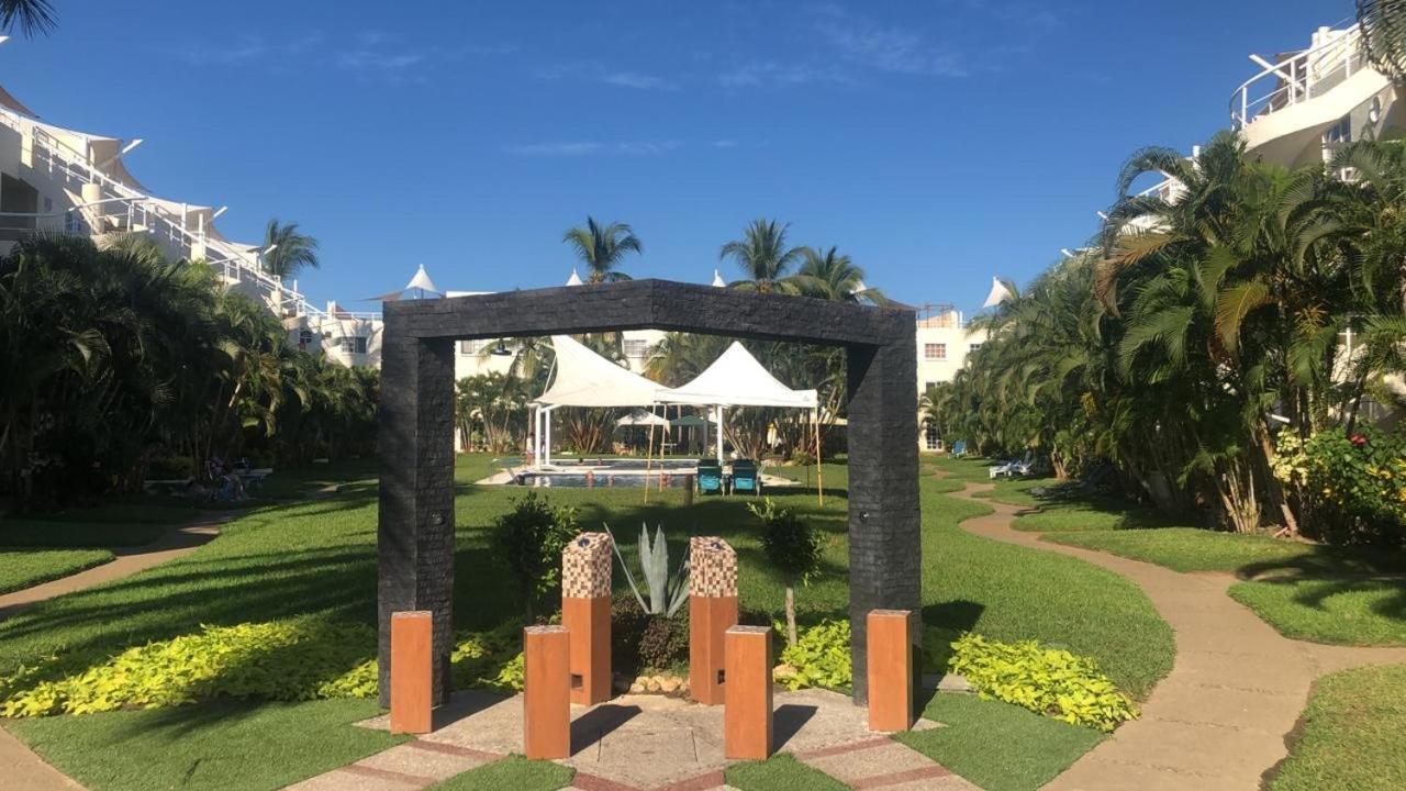 Renta de departamento en Acapulco Diamante — 4-Star Luxury Hotel in Acapulco De Juarez, Mexico