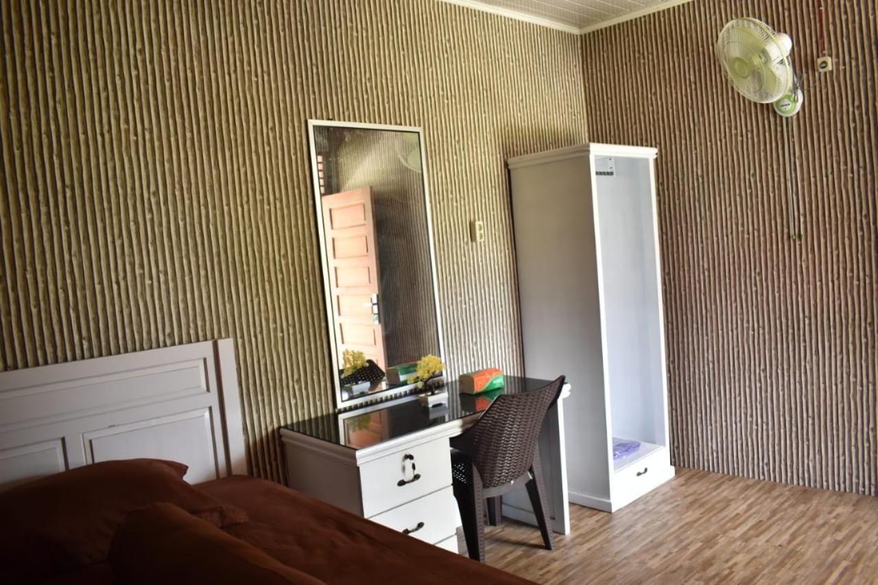 Veles Hotel — hotel in Brovary