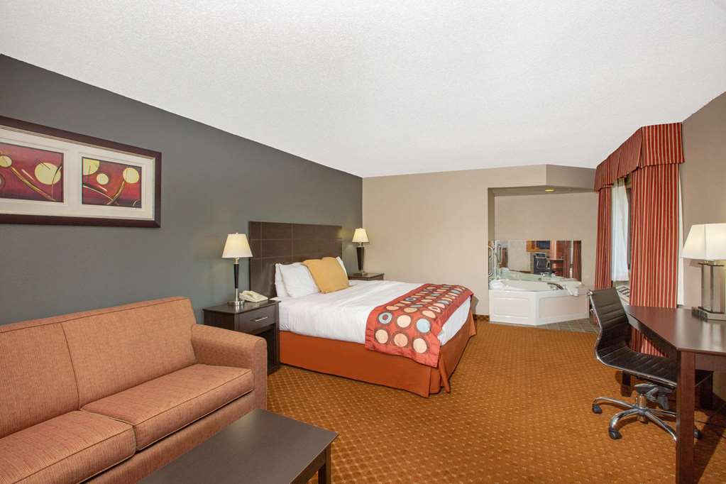AmericInn by Wyndham Coralville - photo 18