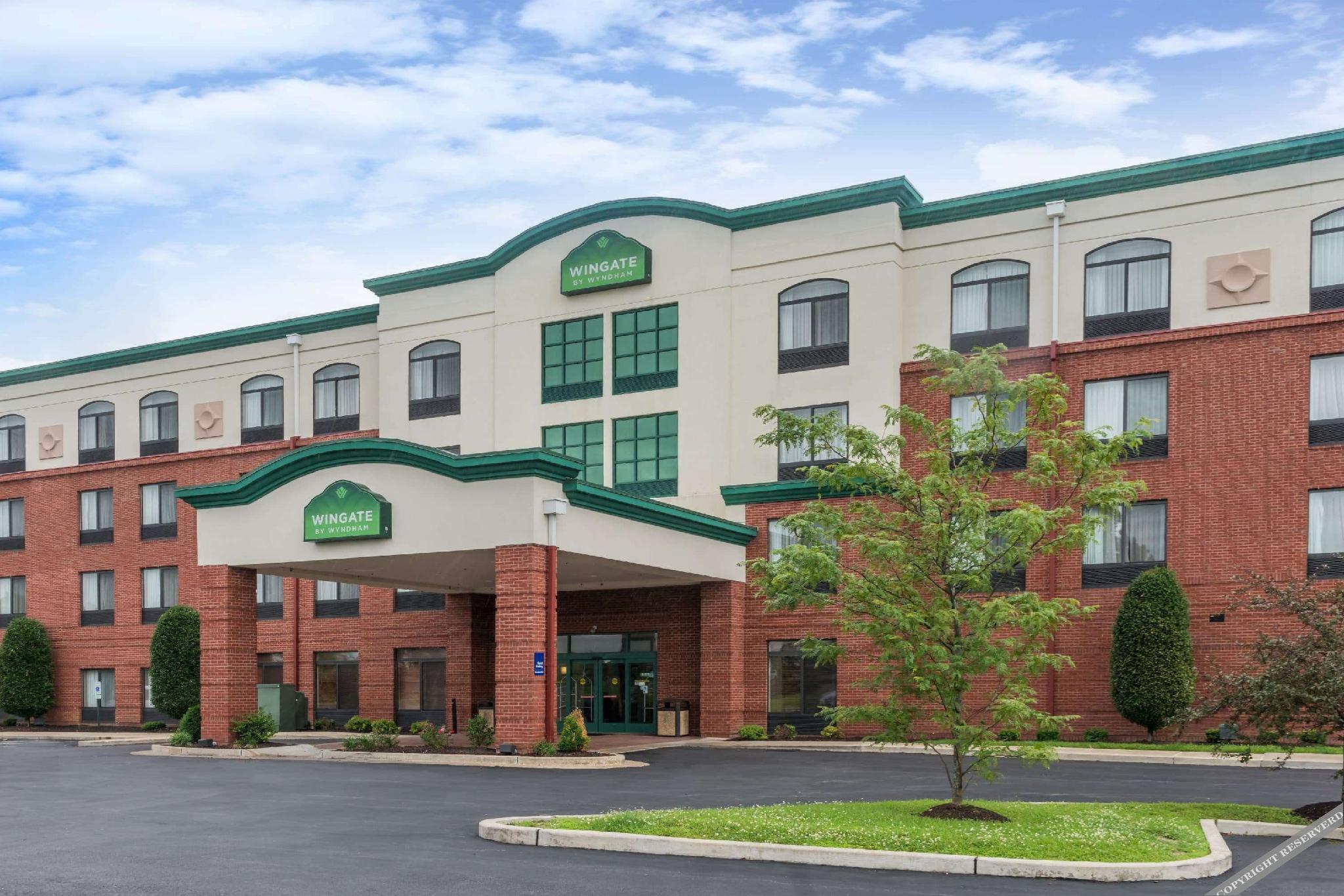 Best Western Plus Hotel St. Louis West Chesterfield St. Charles - photo 3