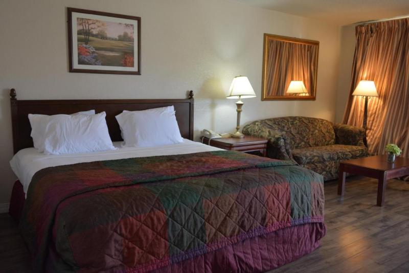 Travelodge by Wyndham Trinidad - photo 9