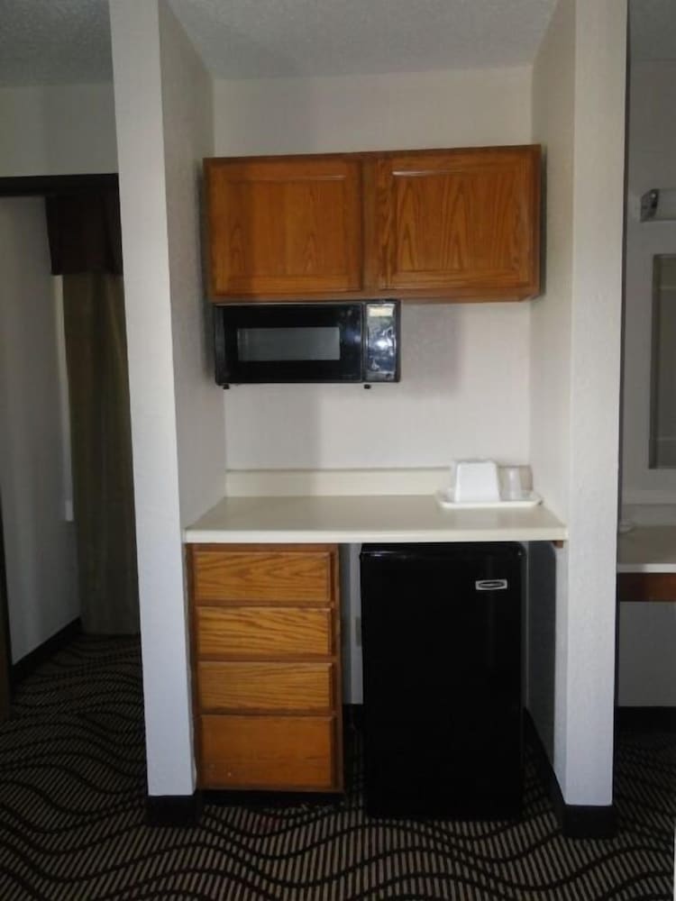 Oscoda Lakeside Hotel - photo 15
