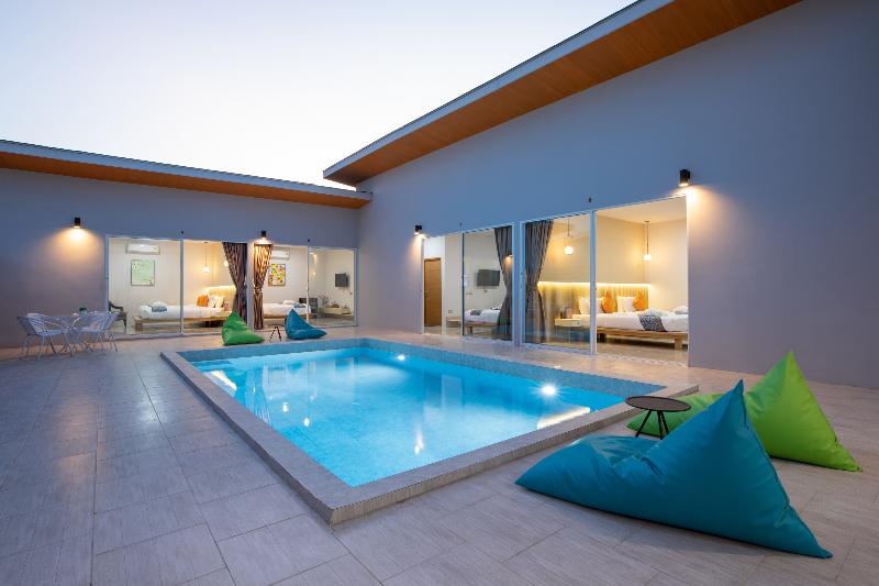 Andaman Sea Best Pool Access Room and Villa — 4-Star Luxury Hotel in Phuket, Thailand