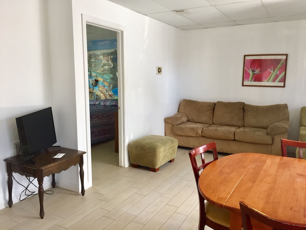 White Caps Motel - photo 29