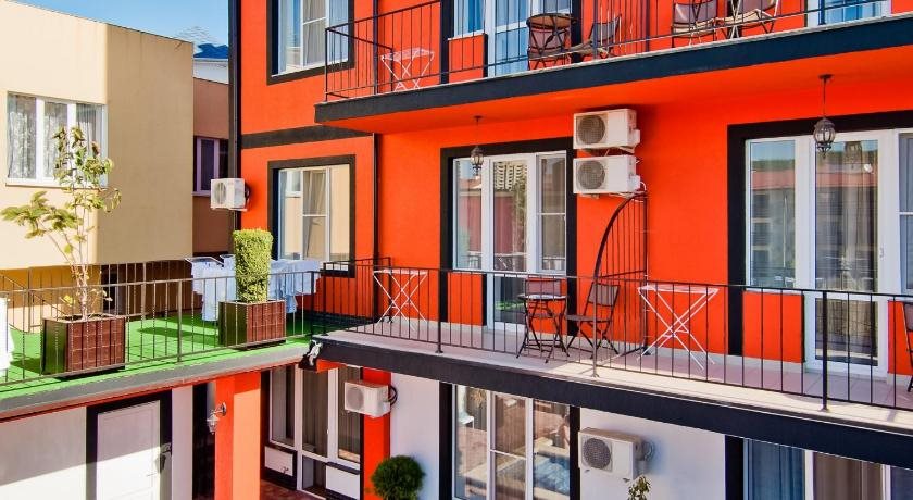 Mozhzhevelovyiy Ray Hotel in Sukko, Russia