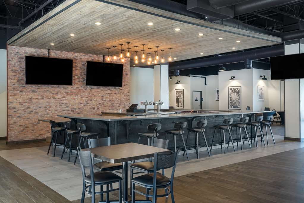 Best Western Plus Sparks Reno Hotel - photo 7