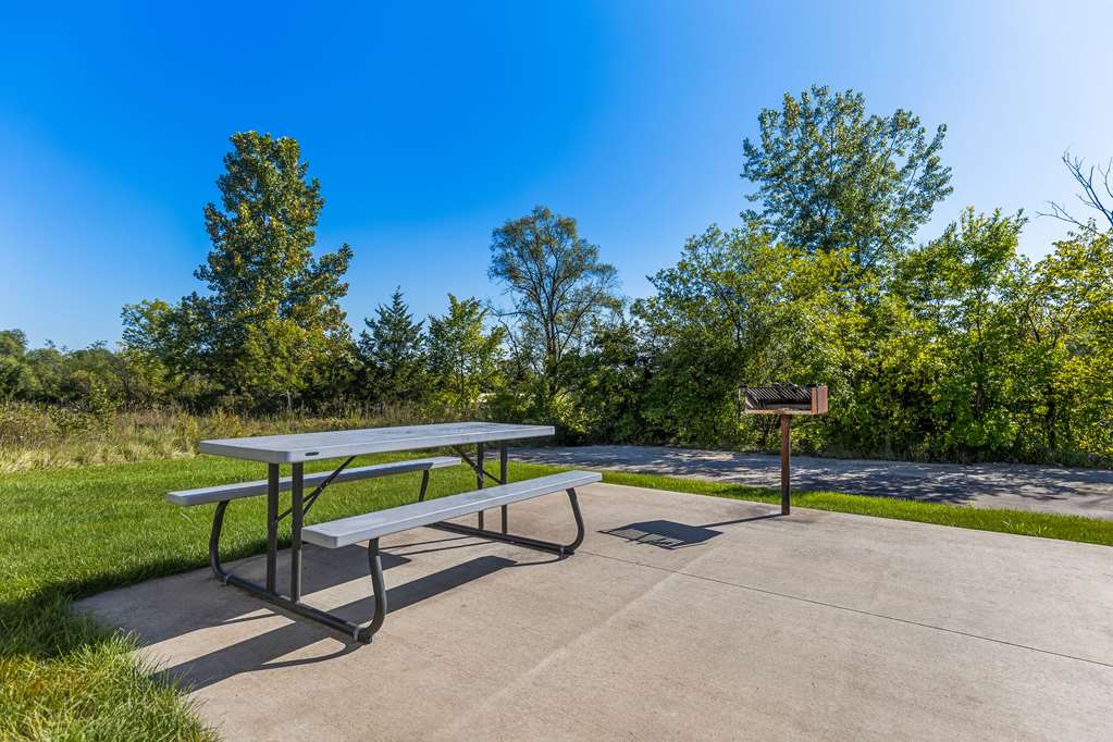 Quality Inn Oskaloosa - photo 5