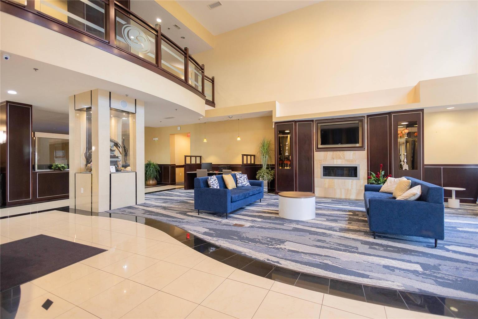 Comfort Suites Troy I75 - photo 10