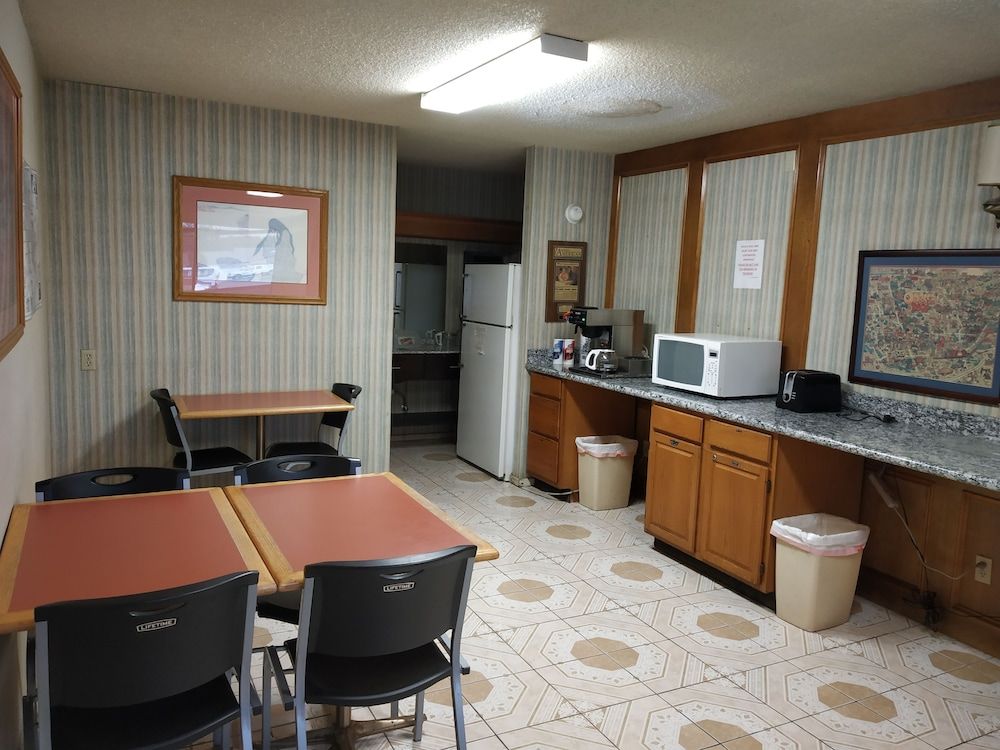 Quality Inn Odessa near University - photo 22