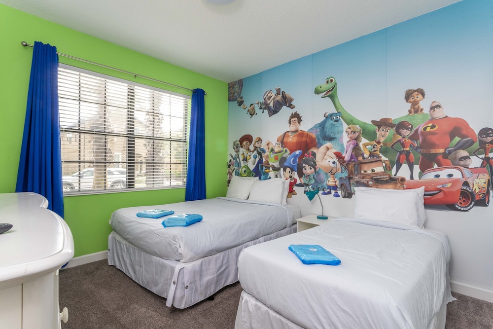 Brilliance At Solterra Resort By Shine Villas #092 5 Bedroom Villa - photo 4