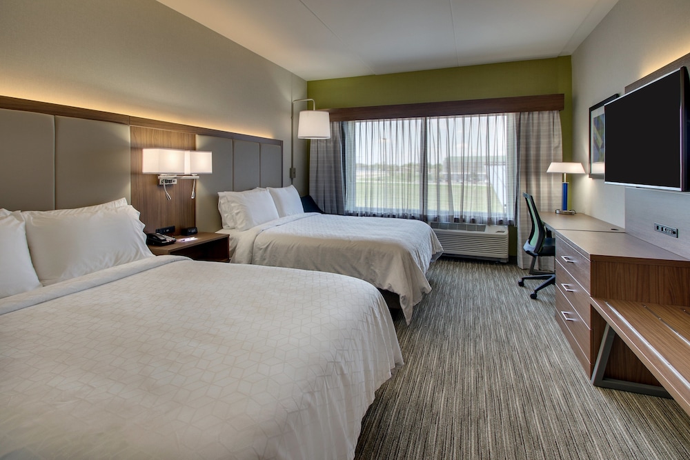 Holiday Inn Express & Suites Findlay North by IHG - photo 7
