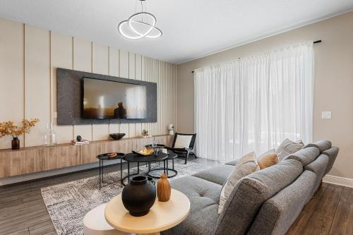 Elegante 4Q no Reunion PS5 Sala de Jogos — 4-Star Luxury Hotel in Kissimmee, United States