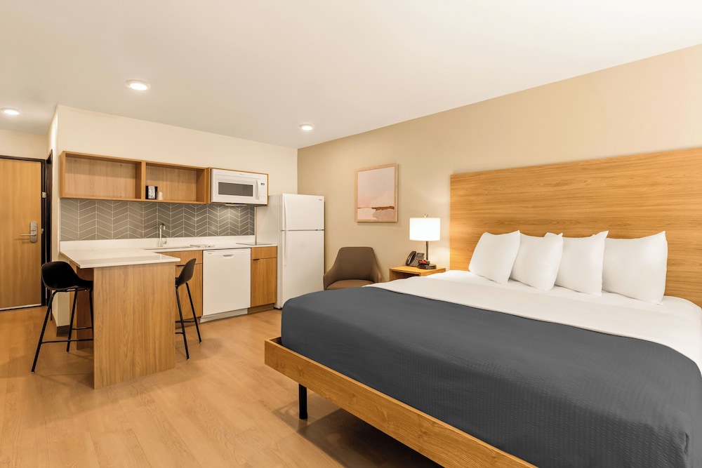 LivAway Suites Nashville Smyrna - photo 15