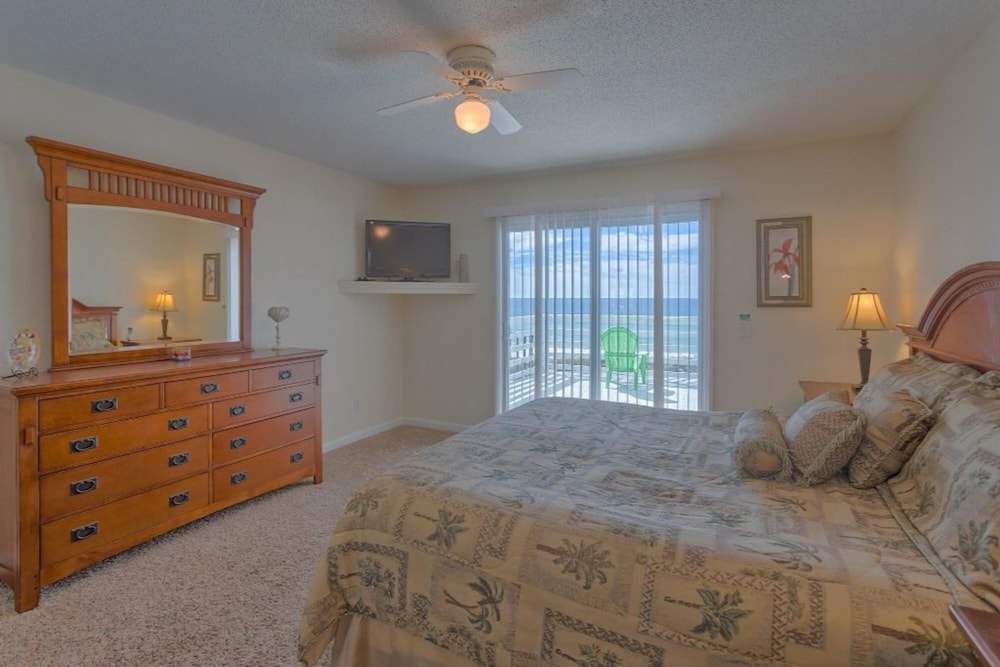 Whataday by Pristine Properties Vacation Rentals — 4-Star Luxury Hotel in Port Saint Joe, United States