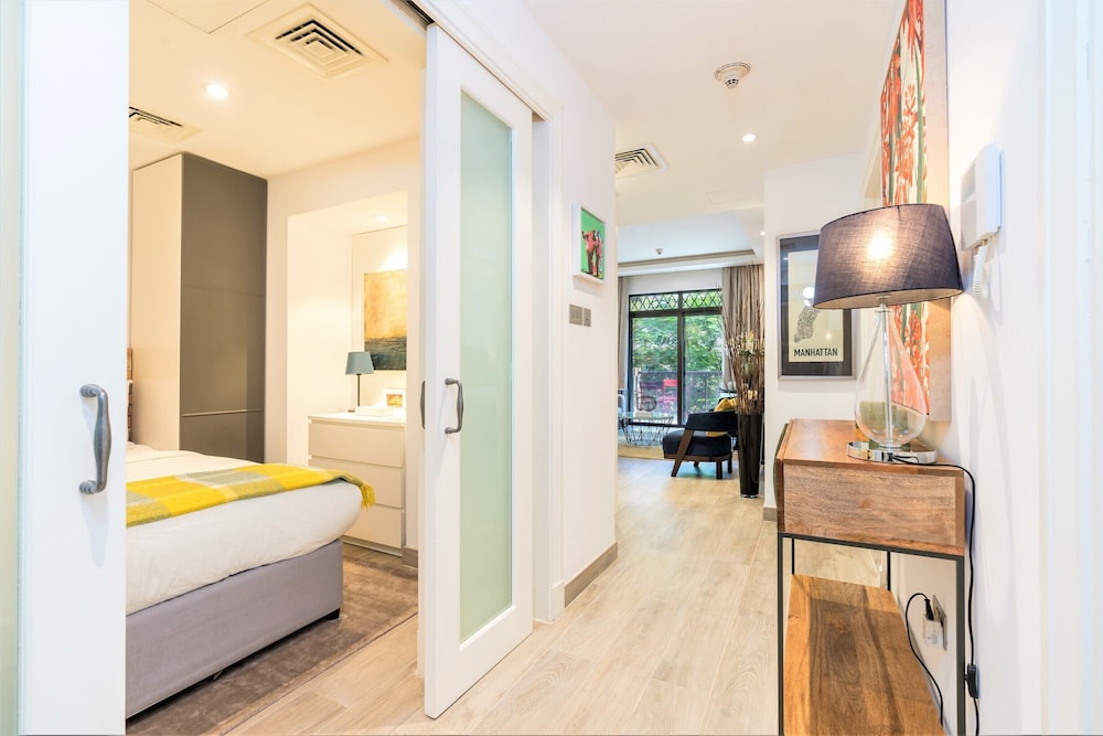 Stunning 2bedroom in Dubai Downtown — 5-Star Luxury Hotel in Dubai, United Arab Emirates