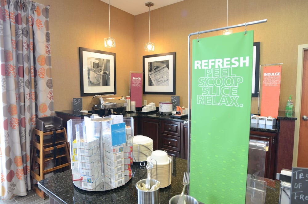 Hampton Inn Vidalia - photo 27