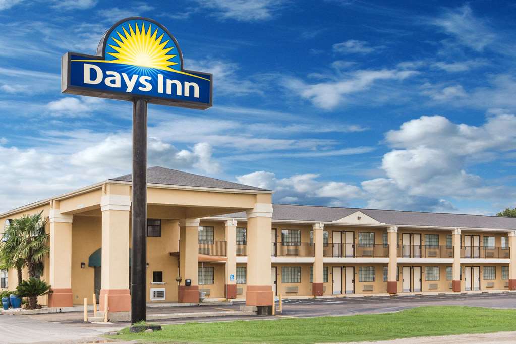 Days Inn by Wyndham Tallulah — hotel in Pottstown