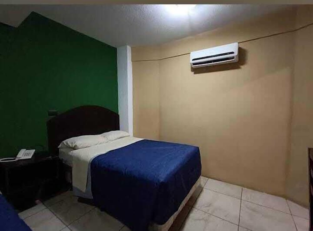 Hotel Jardin de la Sierra in Malacatan, Guatemala