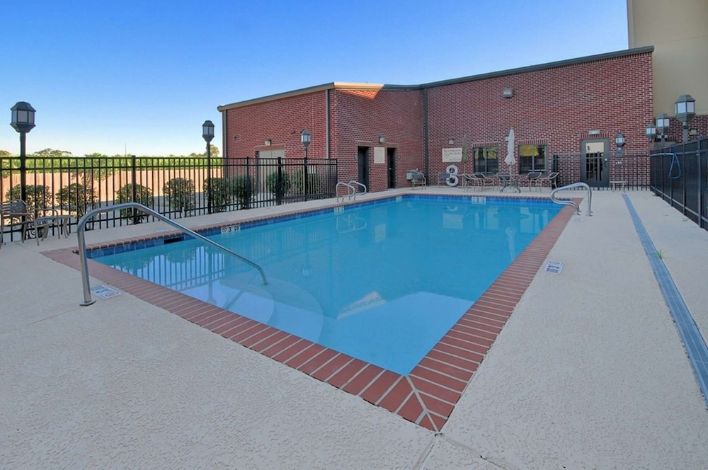 Hampton Inn & Suites New Iberia Avery Island - photo 56