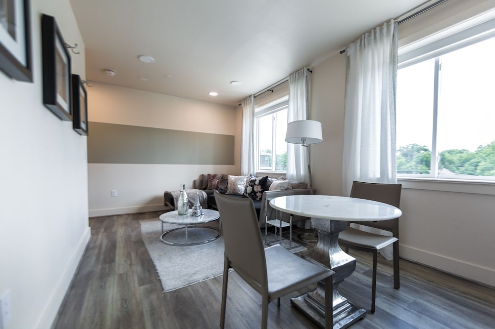 Bishop Arts Hotel by Qresorts. - photo 39