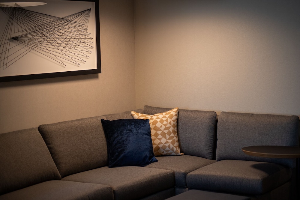 Hyatt Place Altoona Des Moines - photo 4