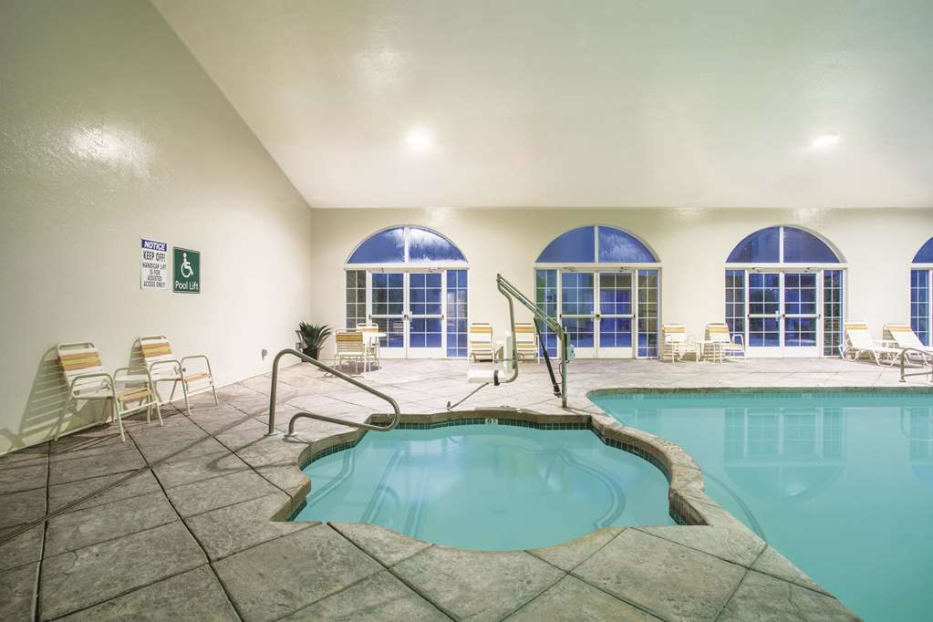 La Quinta Inn & Suites by Wyndham Conference Center Prescott - photo 8