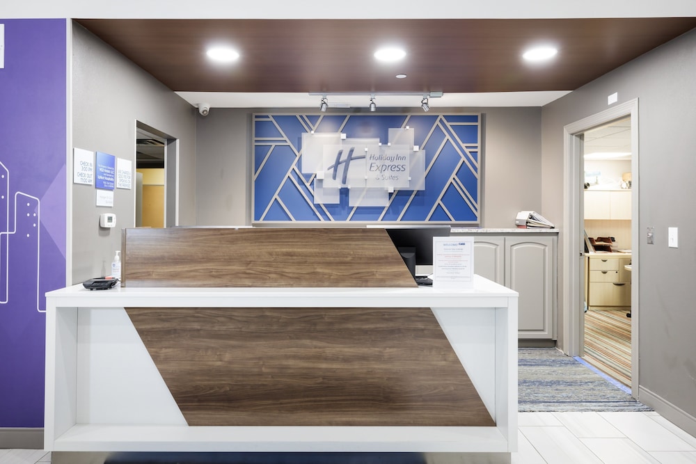 Holiday Inn Express & Suites Zion by IHG - photo 46