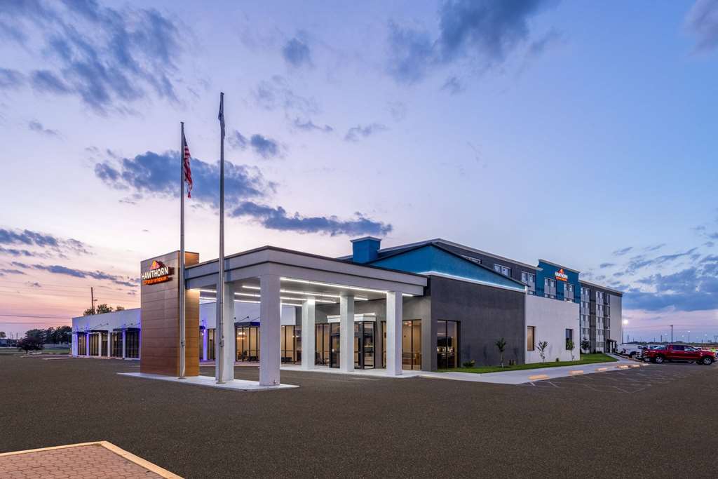 Hawthorn Extended Stay by Wyndham Wichita Airport - photo 5