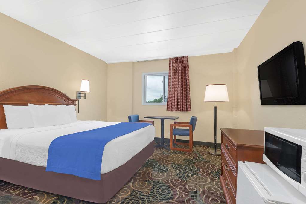 Travelodge by Wyndham Lima OH - photo 6