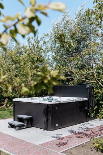 B&B Buytenlust — 4-Star Luxury Hotel in Rockanje, Netherlands