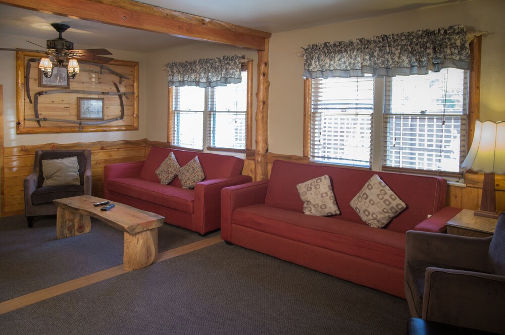 Golden Bear Cottages - photo 52