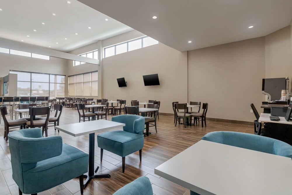 Sleep Inn & Suites Bricktown near Medical Center - photo 28