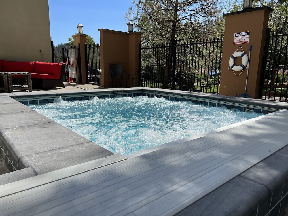 Silver Moon Inn - photo 166