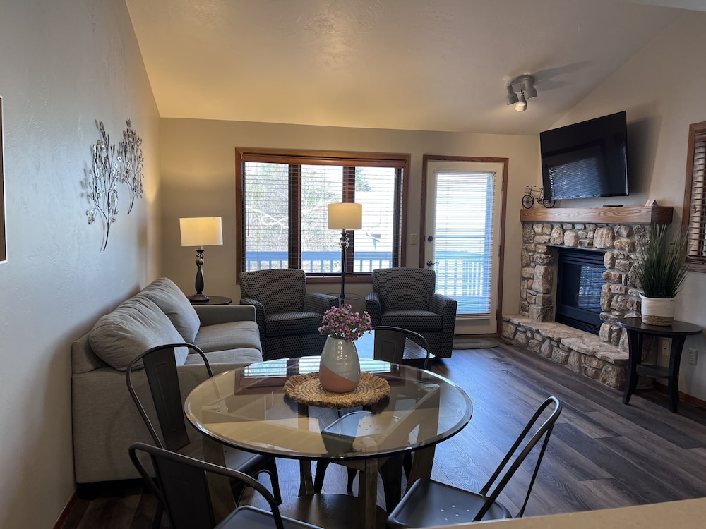 Homestead Suites Fish Creek - photo 42