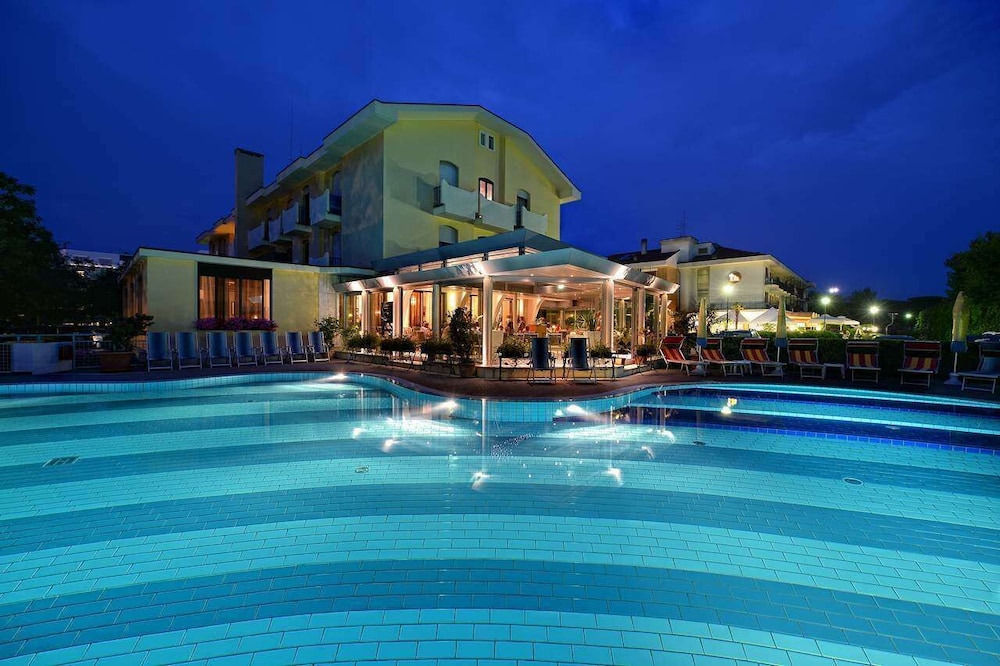 Junior Family Hotel in Cavallino, Italy