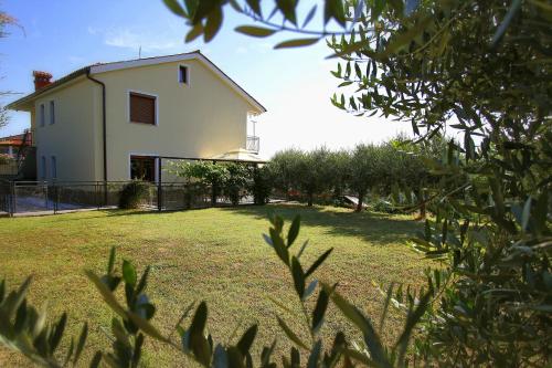 Apartment Hiša Korte — 4-Star Luxury Hotel in Izola, Slovenia