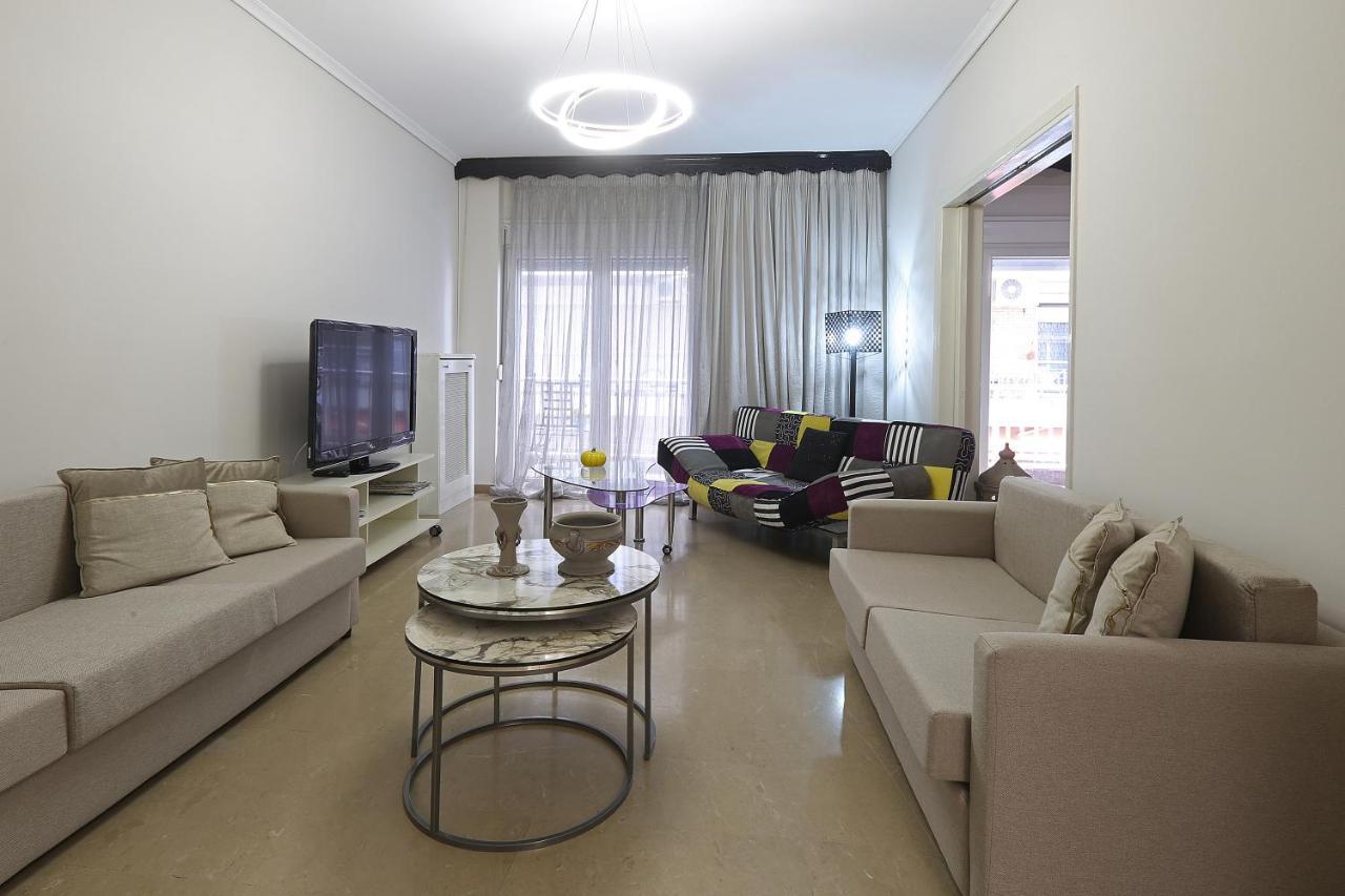 Tamarix Family Apartment Perfect Hospitality — 4-Star Luxury Hotel in Thessaloniki, Greece