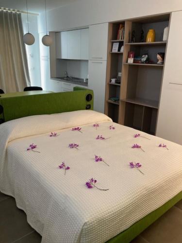 Halloggio98 — 4-Star Luxury Hotel in Rodigo, Italy